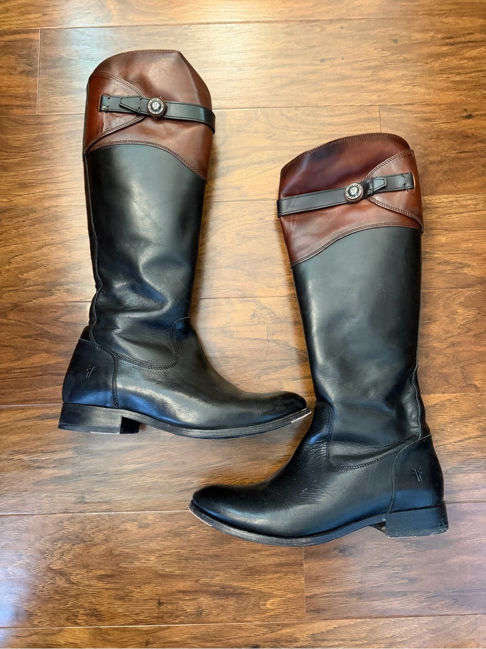 Frye Molly Button Tall Leather Riding Boots Size 8.5